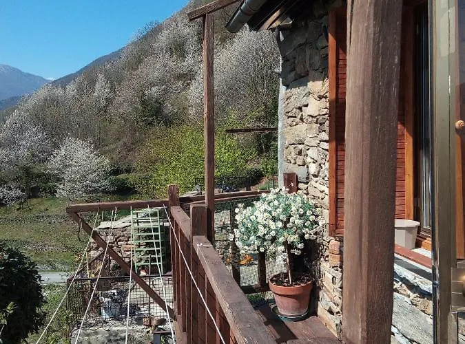 Il Cassero Dağ evi Pomaretto